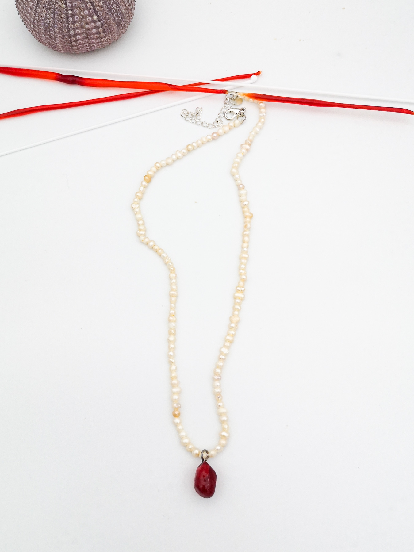 Nar Choker Kolye