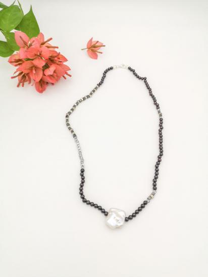 Amorf İnci Granat Kolye